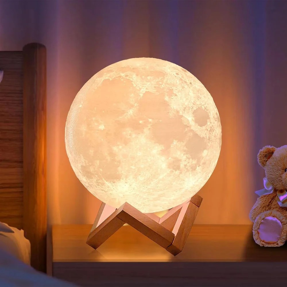 3D Printed Moon Lamp